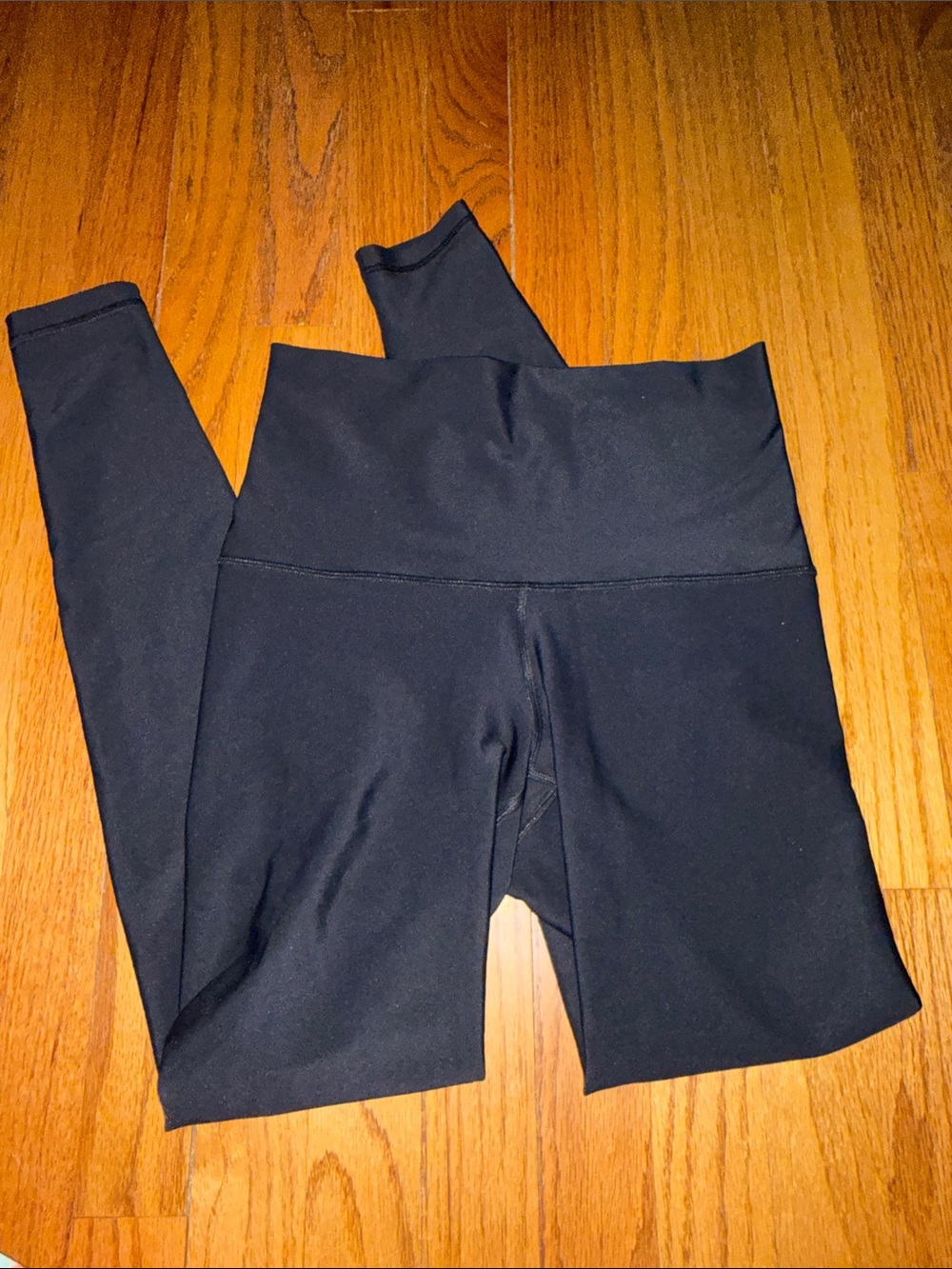 High-Rise Black Old Navy Powersoft Women’s Leggings